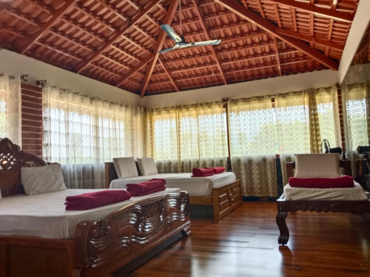 Bougain Villa Chikmagalūr Extérieur photo