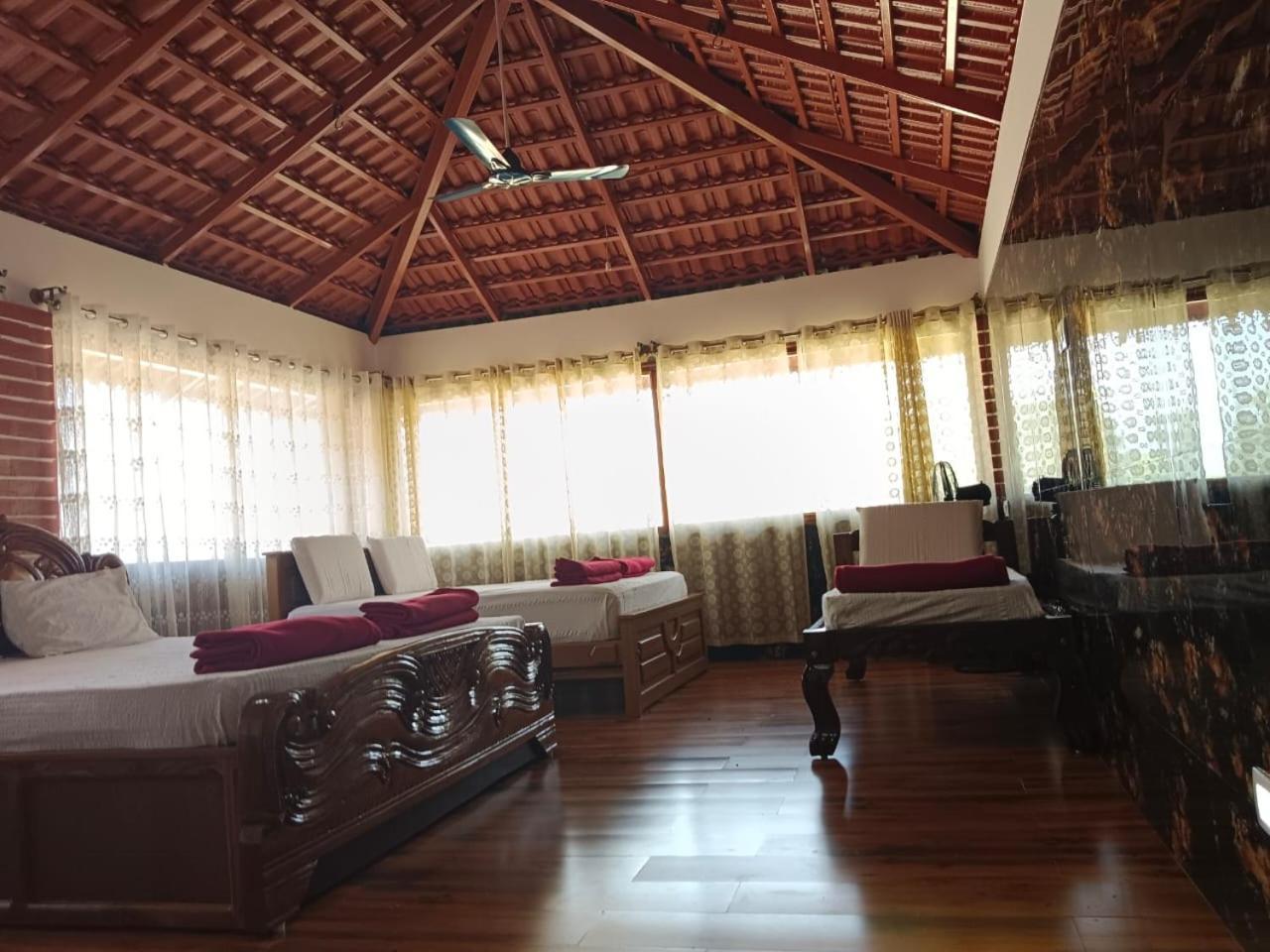 Bougain Villa Chikmagalūr Extérieur photo